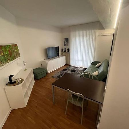 Appartamento Spazioso In Centro Piacenza Exteriér fotografie