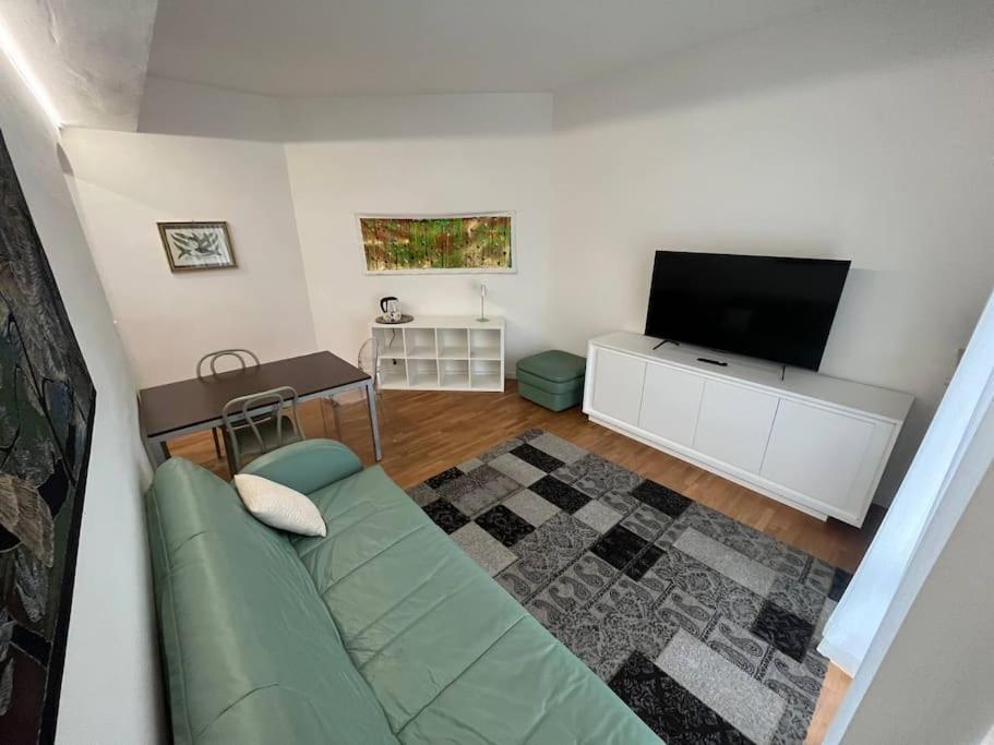 Appartamento Spazioso In Centro Piacenza Exteriér fotografie